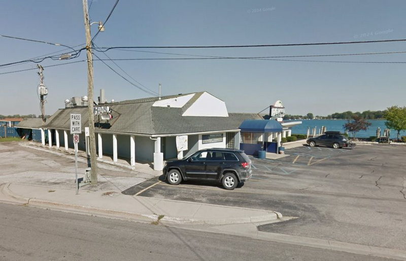 Sids on the River - Street View (newer photo)